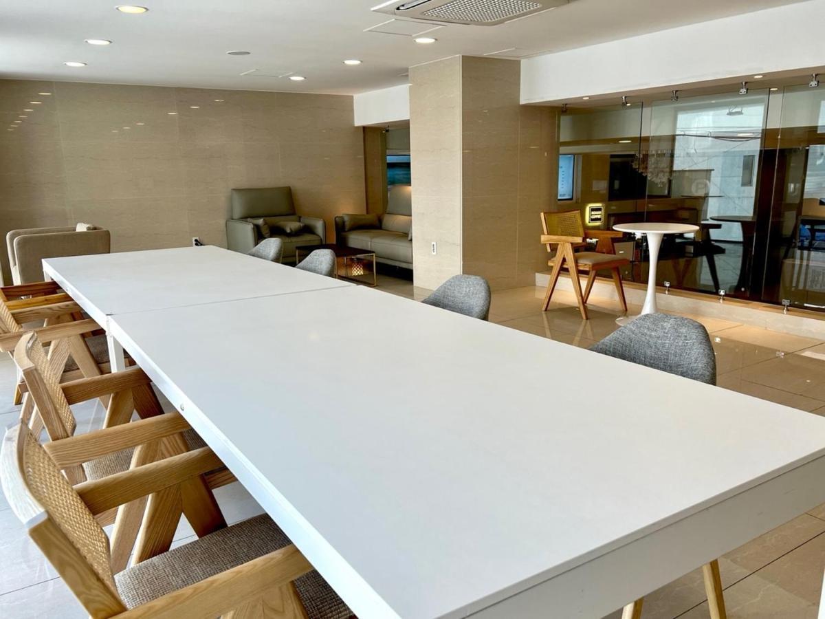 Seomyeon Ib Hotel Μπουσάν Εξωτερικό φωτογραφία