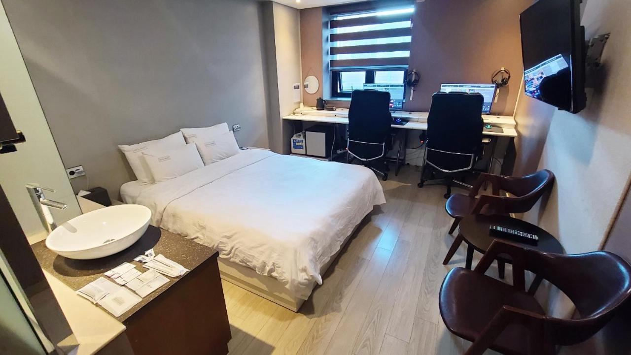 Seomyeon Ib Hotel Μπουσάν Εξωτερικό φωτογραφία