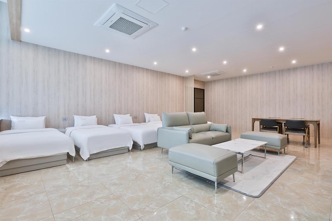 Seomyeon Ib Hotel Μπουσάν Εξωτερικό φωτογραφία