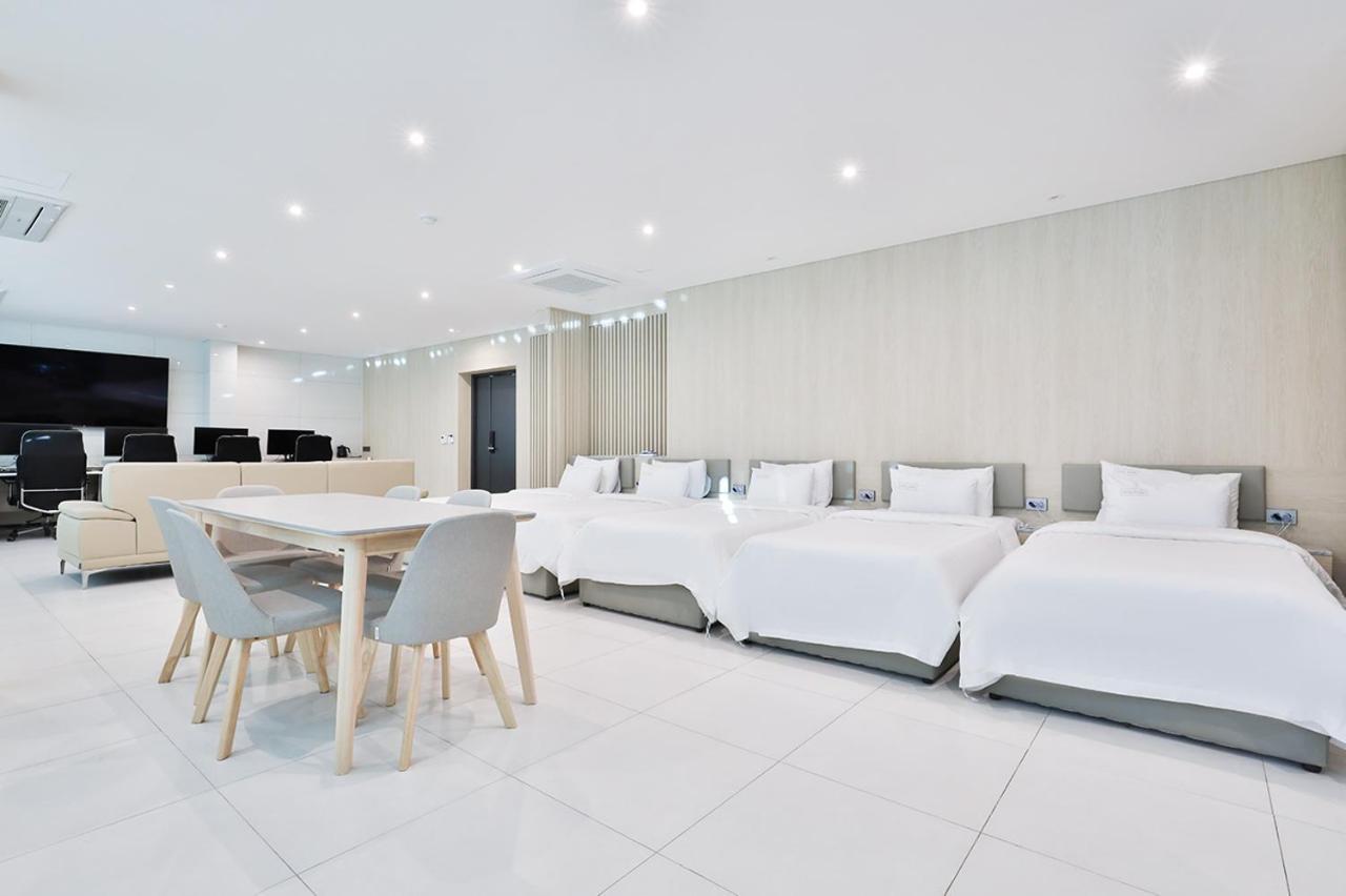 Seomyeon Ib Hotel Μπουσάν Εξωτερικό φωτογραφία