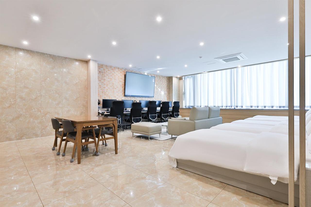 Seomyeon Ib Hotel Μπουσάν Εξωτερικό φωτογραφία
