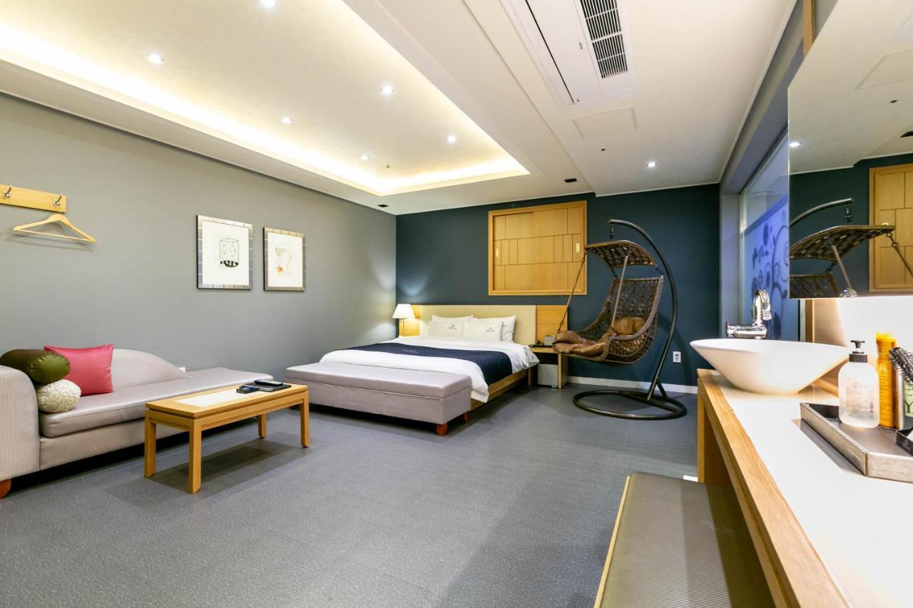 Seomyeon Ib Hotel Μπουσάν Εξωτερικό φωτογραφία